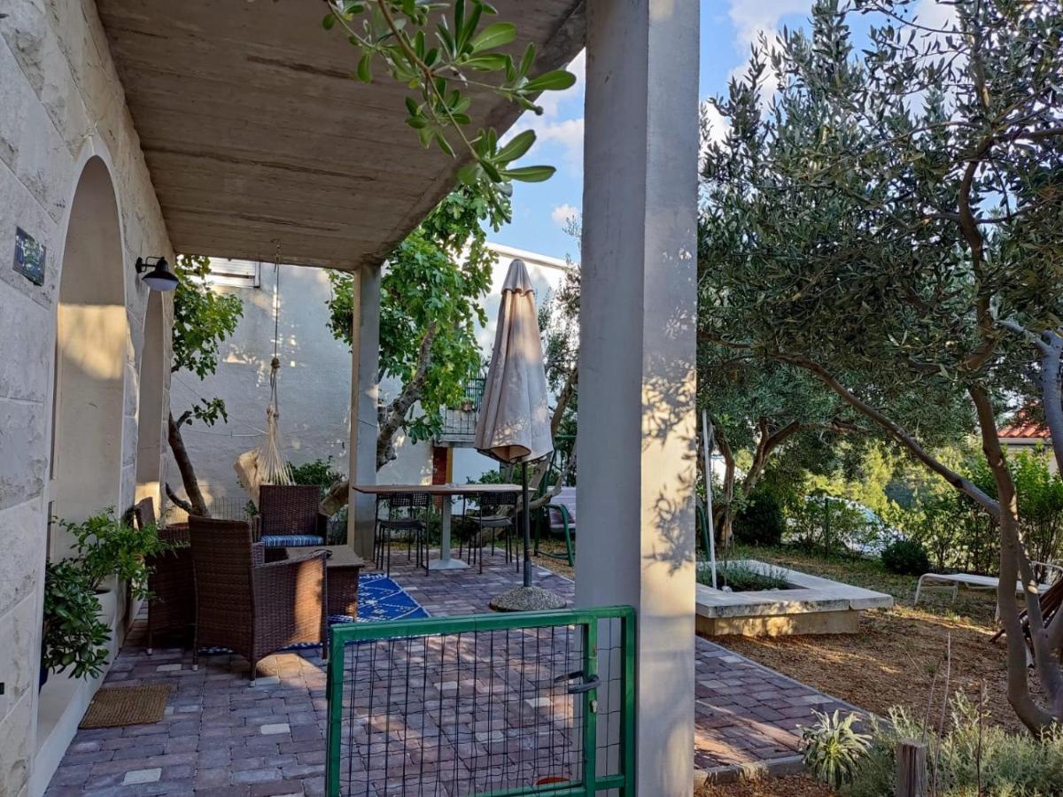 Holiday Home With Free Parking By The Beach 布雷拉 外观 照片