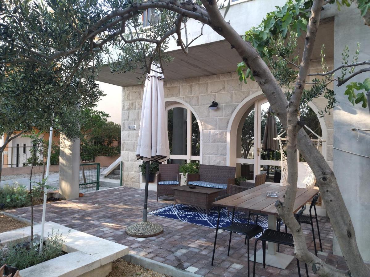 Holiday Home With Free Parking By The Beach 布雷拉 外观 照片