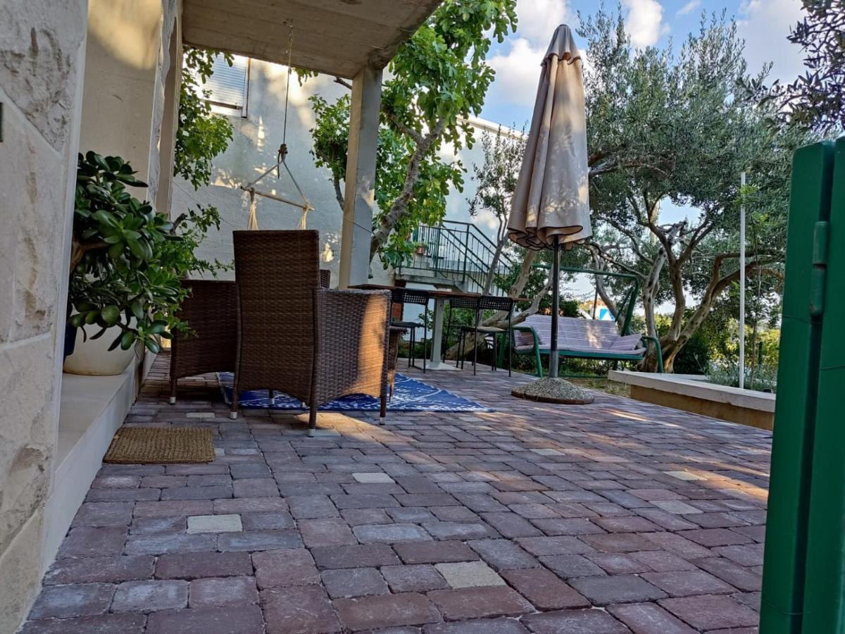 Holiday Home With Free Parking By The Beach 布雷拉 外观 照片