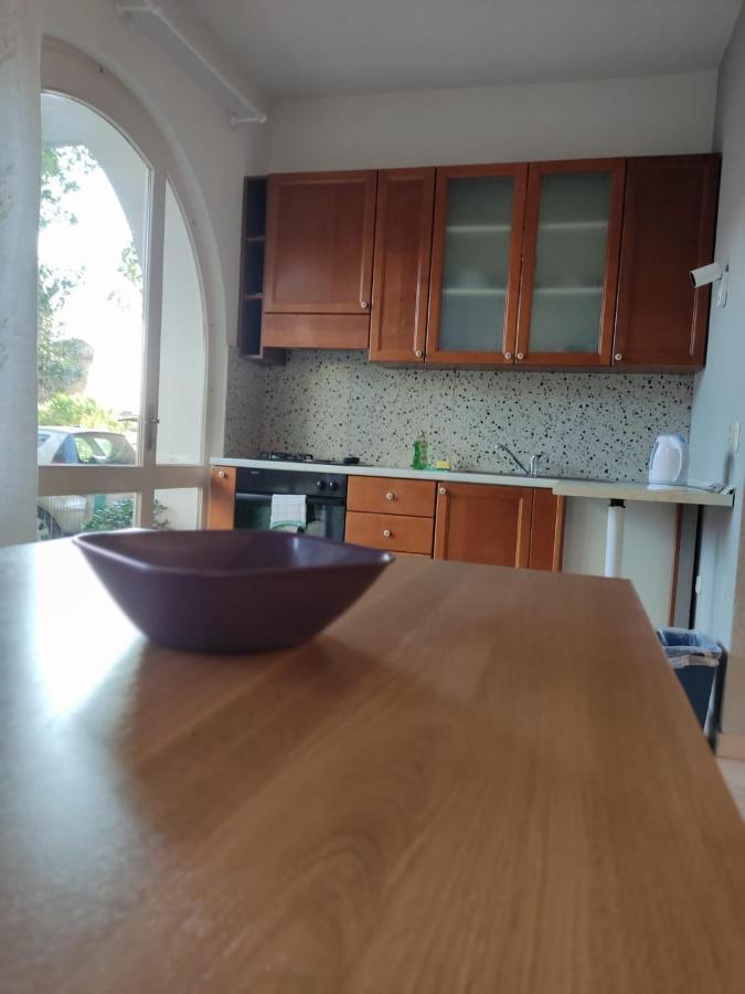 Holiday Home With Free Parking By The Beach 布雷拉 外观 照片