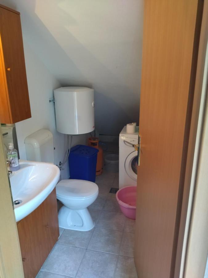 Holiday Home With Free Parking By The Beach 布雷拉 外观 照片